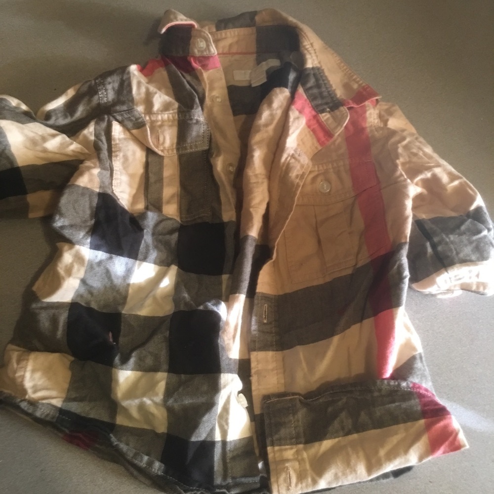 6y Burberry shirt